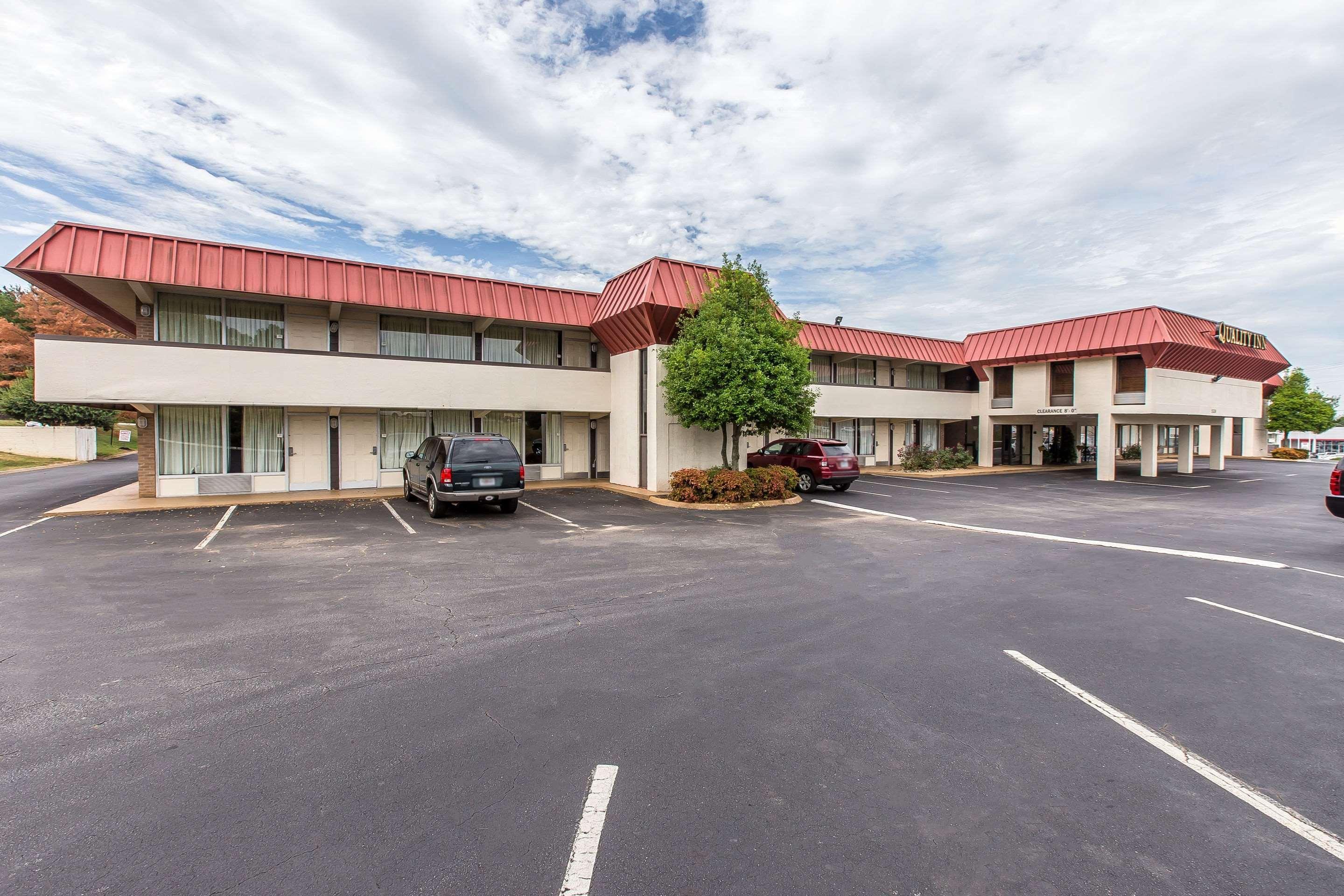 Quality Inn & Suites Easley - Greenville Exteriör bild